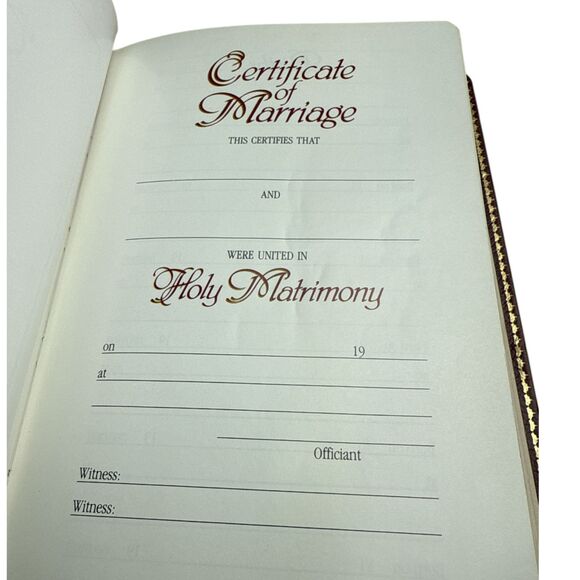 Holy Bible Red Letter Edition Burgundy Leather w/ Maps Presentation 1992 - Picture 6 of 10